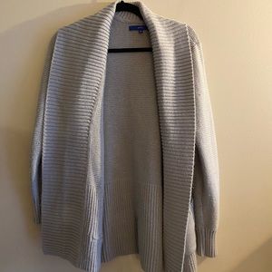 APT. 9 Shimmering Silver Sweater women’s size Lg